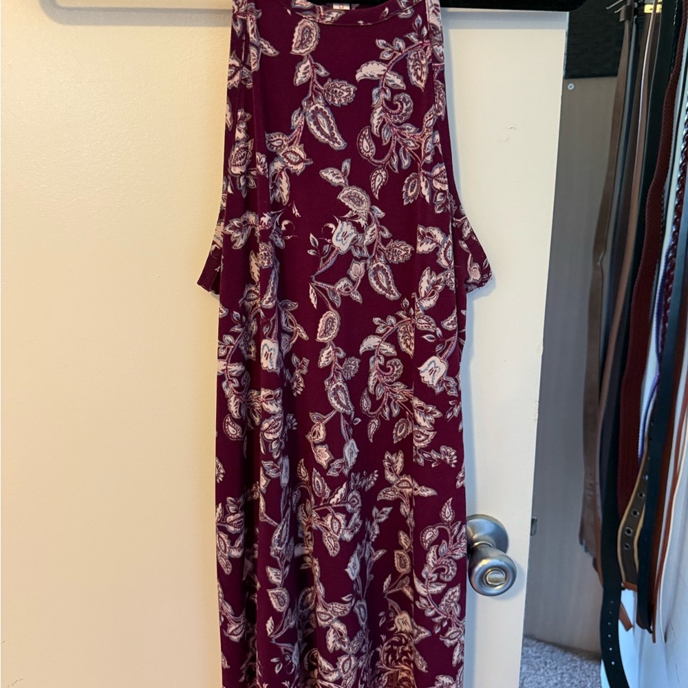 Xhilaration Burgundy Floral Dress